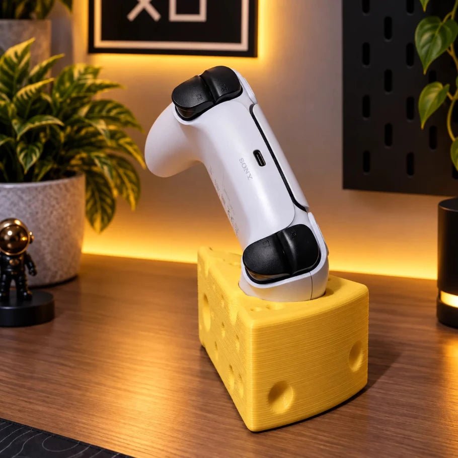 Cheese Wedge Controller Holder for PS5, Xbox and All Controllers - Fictioo
