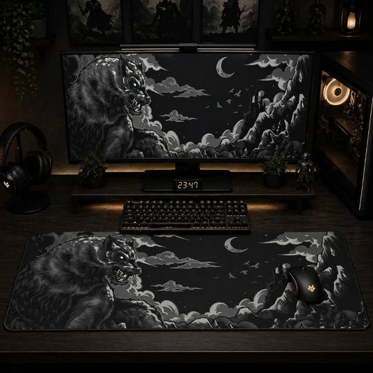 Night Predator Deskmat - Fictioo