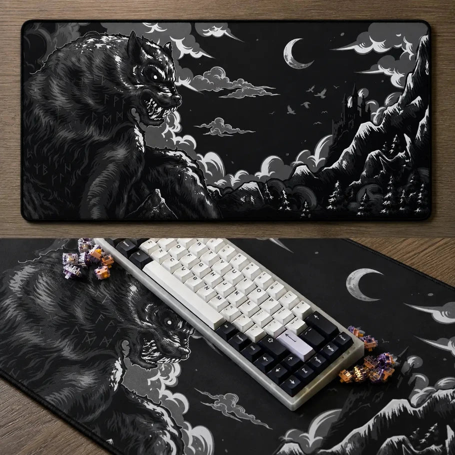 Night Predator Wolf Gaming Deskmat | XL Extended Mouse Pad - Fictioo